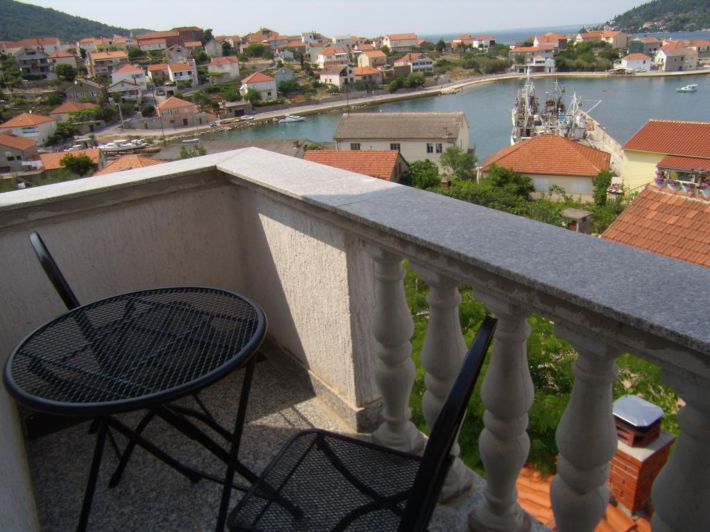 Apartment Zelencic Kali Bilik gambar